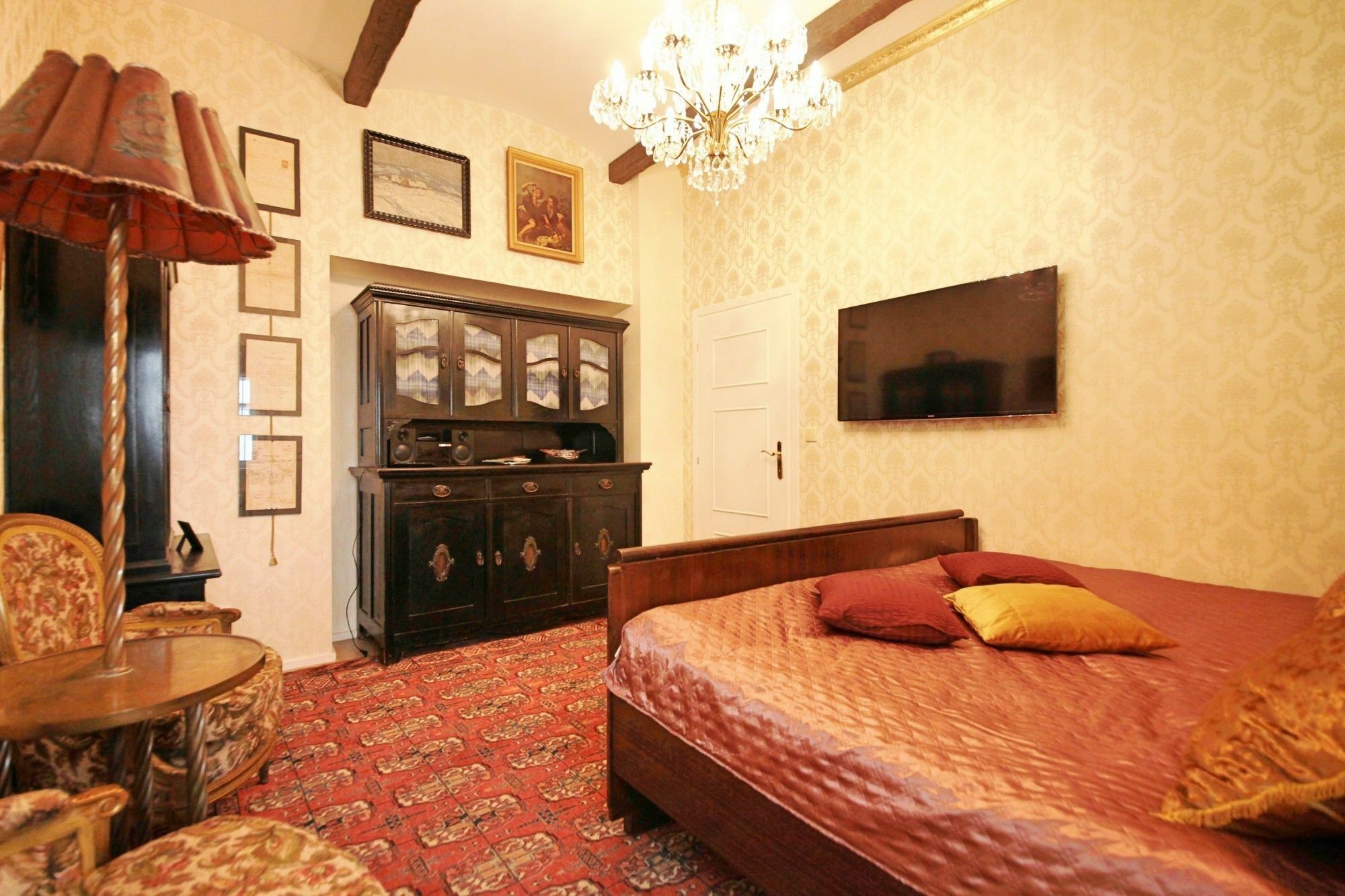 St. Terezie - Baroque Apartamento